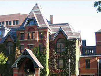 美国波士顿大学